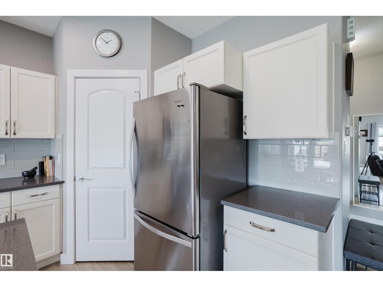 22106 89 Av Nw, Edmonton, Alberta  T5T 7G9 - Photo 9 - E4493596