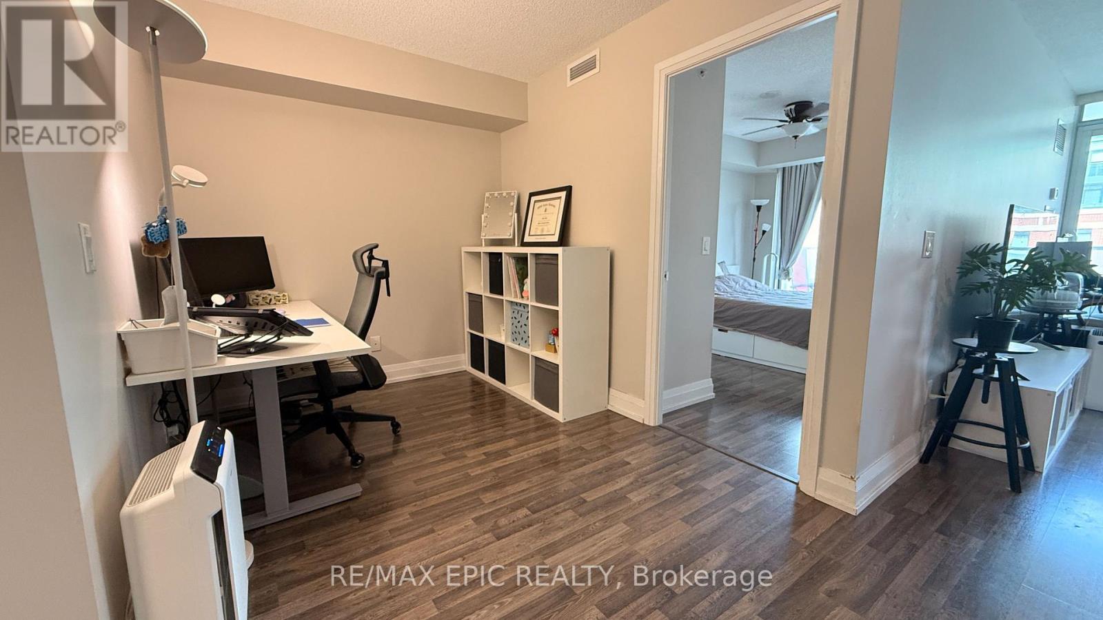 906e - 555 Wilson Avenue, Toronto, Ontario  M3H 0C5 - Photo 13 - C13441002