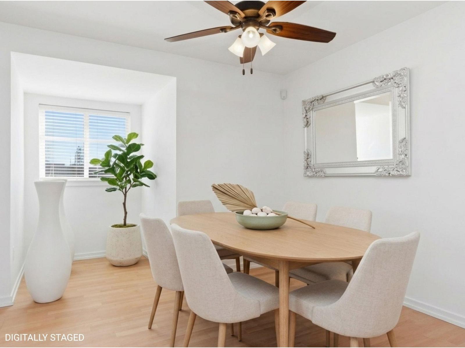 409 15621 Marine Drive, White Rock, British Columbia  V4B 1E1 - Photo 2 - R3135282