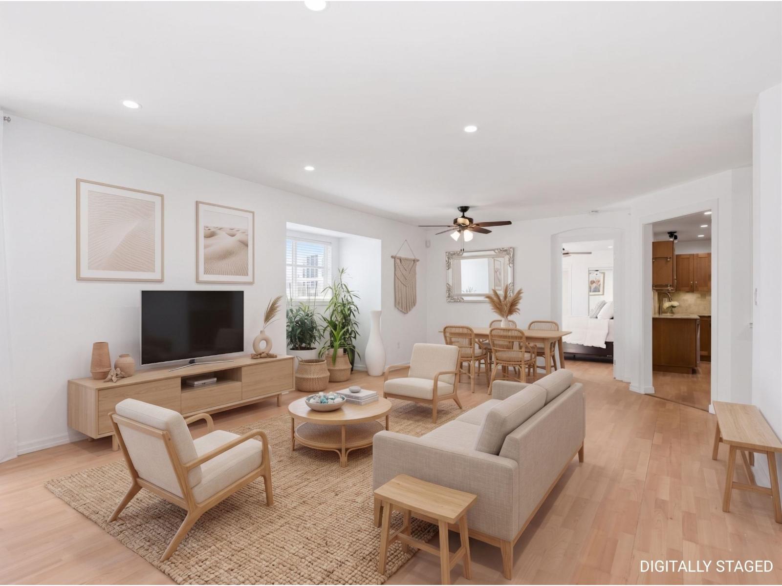 409 15621 Marine Drive, White Rock, British Columbia  V4B 1E1 - Photo 4 - R3135282