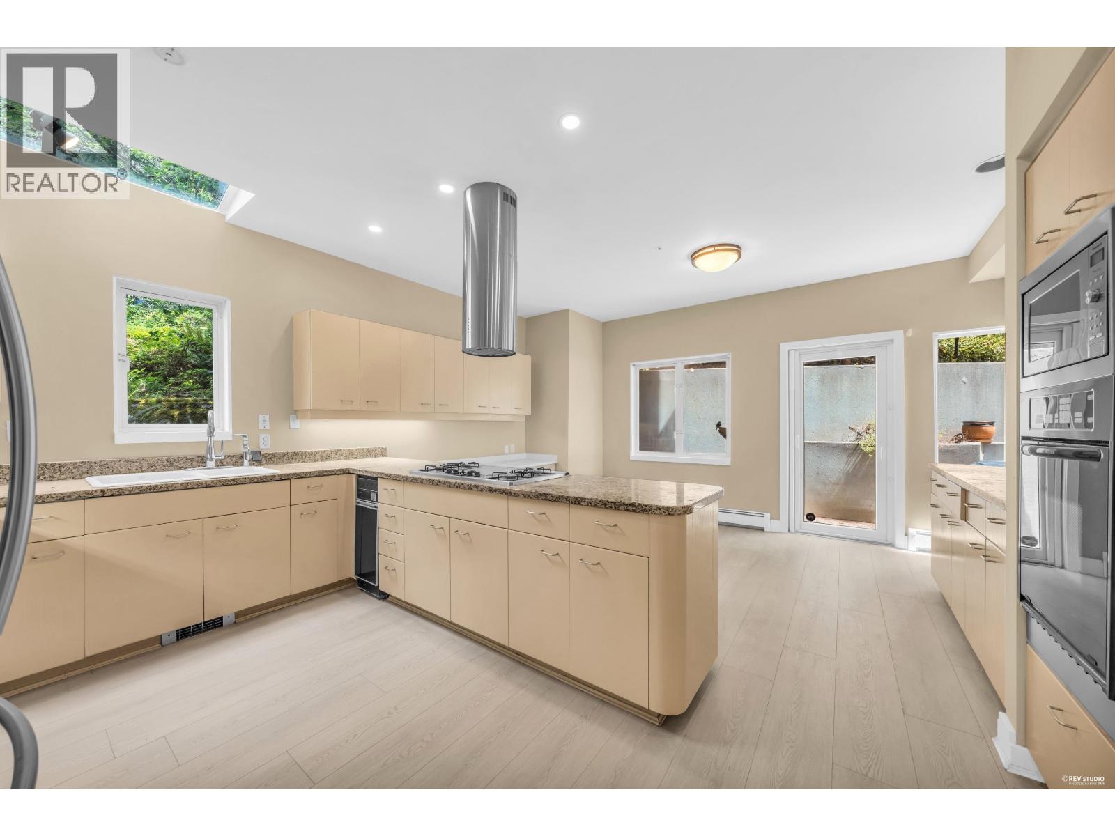 2617 Westhill Way, West Vancouver, British Columbia  V7S 3G9 - Photo 8 - R3035956