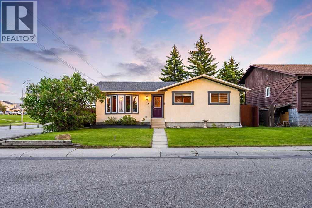 71 Templeson Road NE, Calgary, Alberta T1Y 5L5 - Photo 3 - A2320126