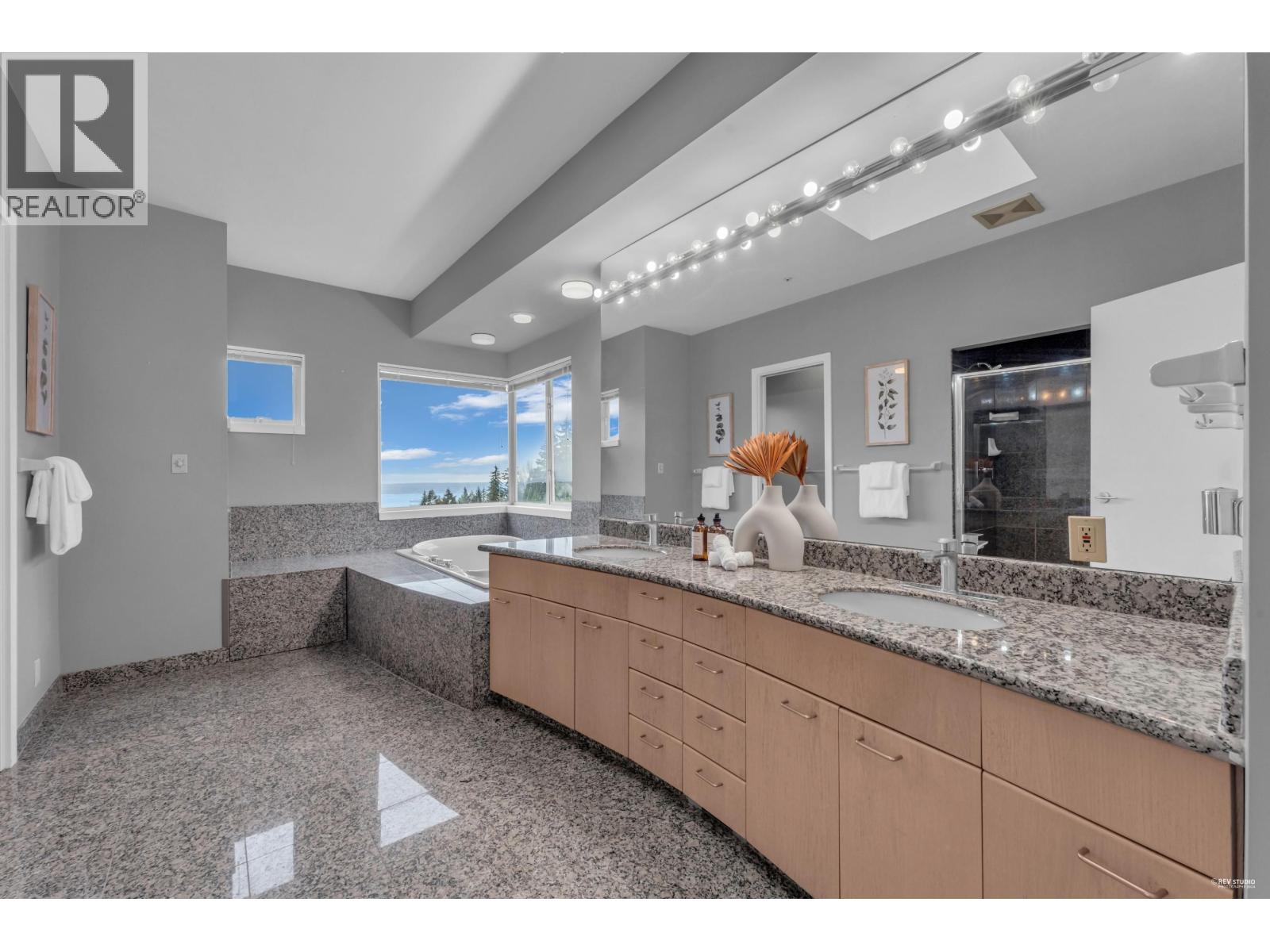 2617 Westhill Way, West Vancouver, British Columbia  V7S 3G9 - Photo 19 - R3035956