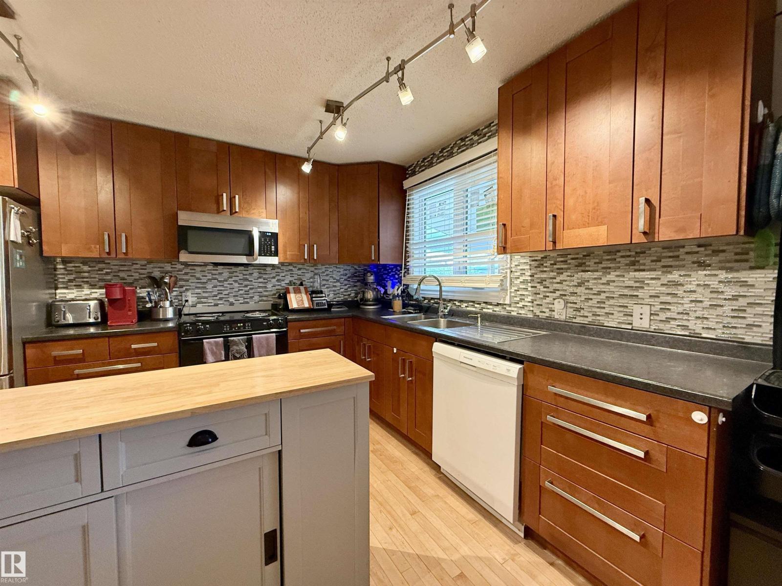 5032 45 St, Lamont, Alberta  T0B 2R0 - Photo 14 - E4493598