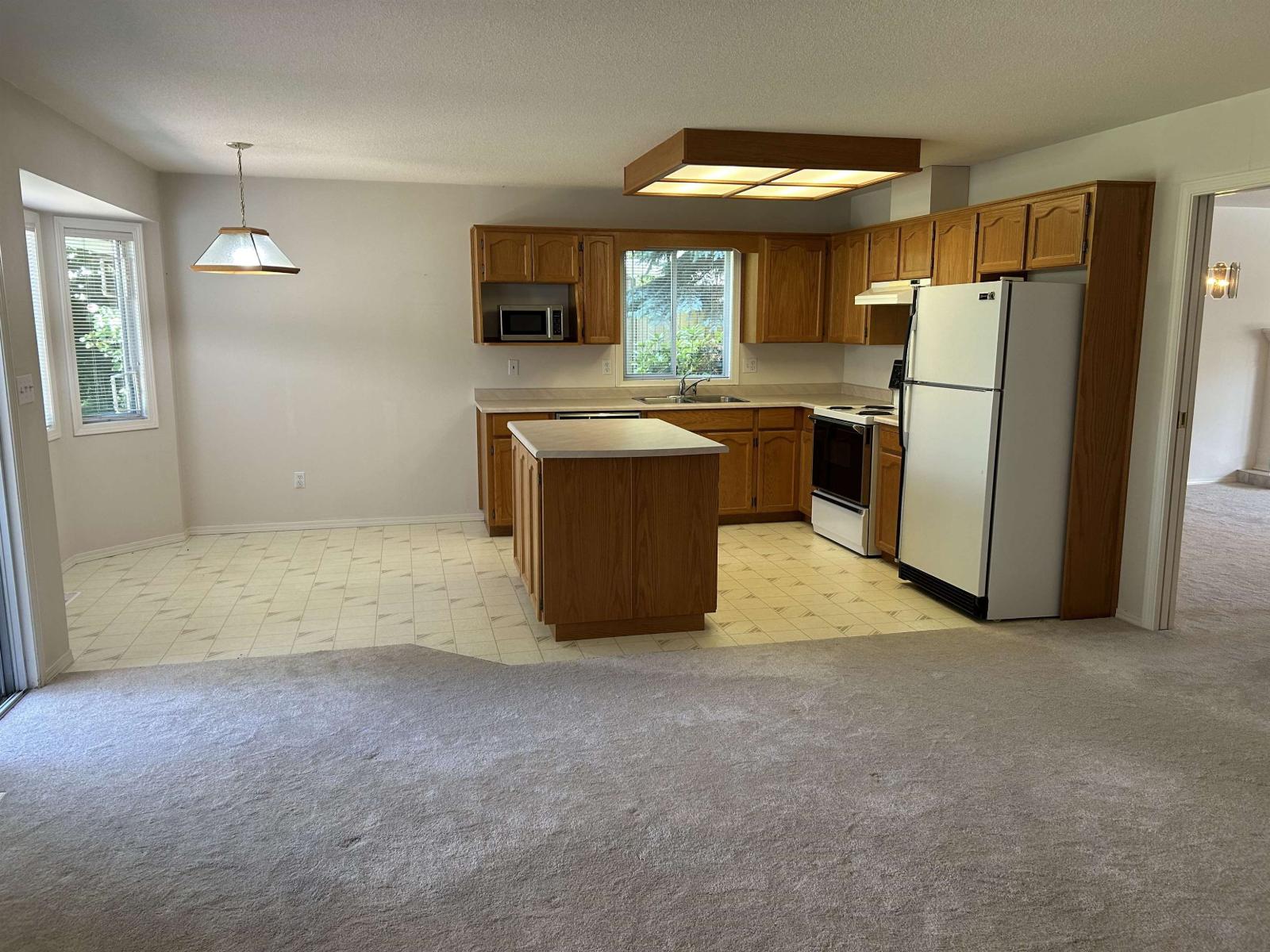 5861 Elswick Place, Sardis South, Chilliwack, British Columbia  V2R 3B8 - Photo 10 - R3135452