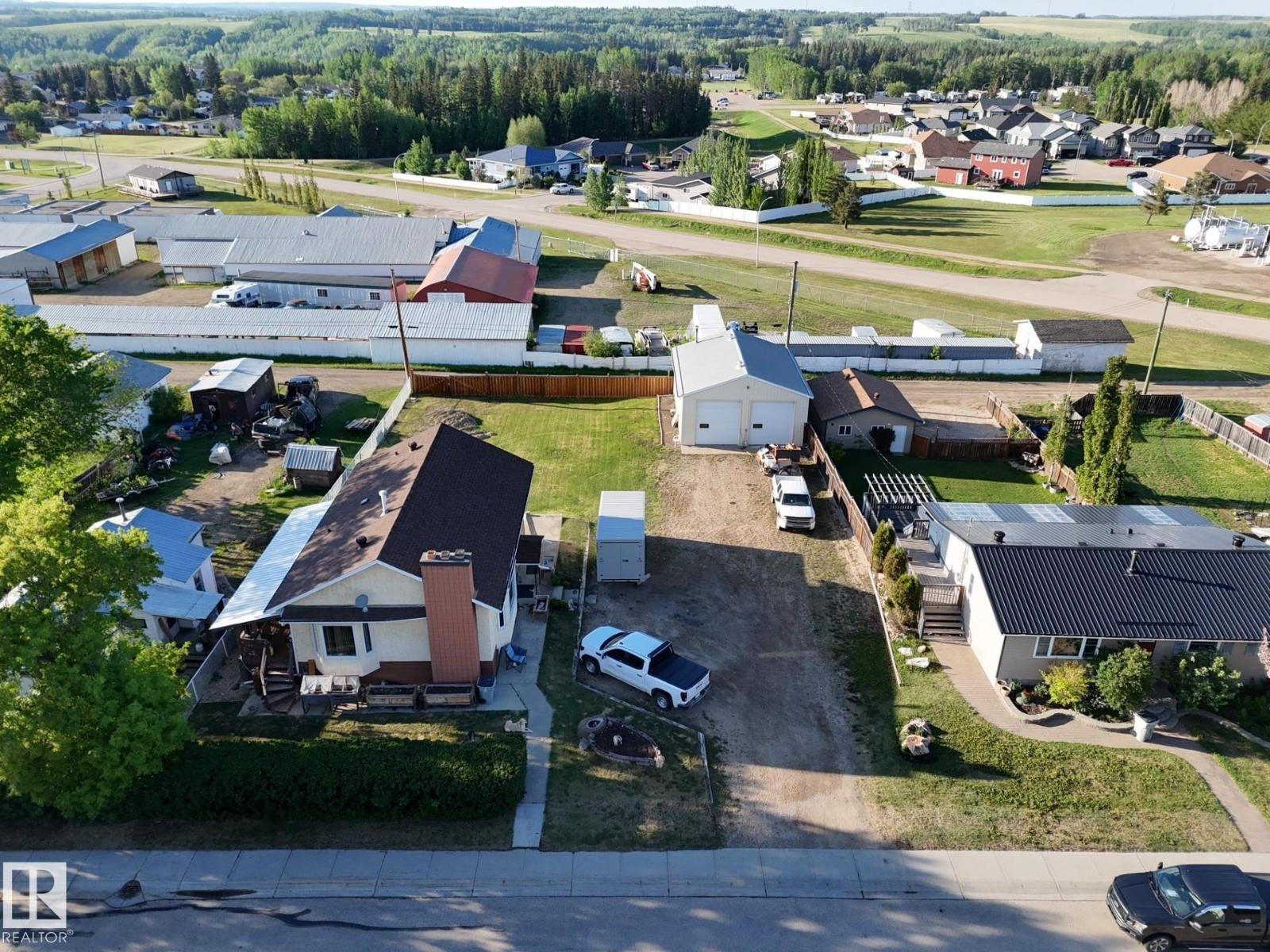 4722 48 Av, Evansburg, Alberta  T0E 0T0 - Photo 2 - E4493602