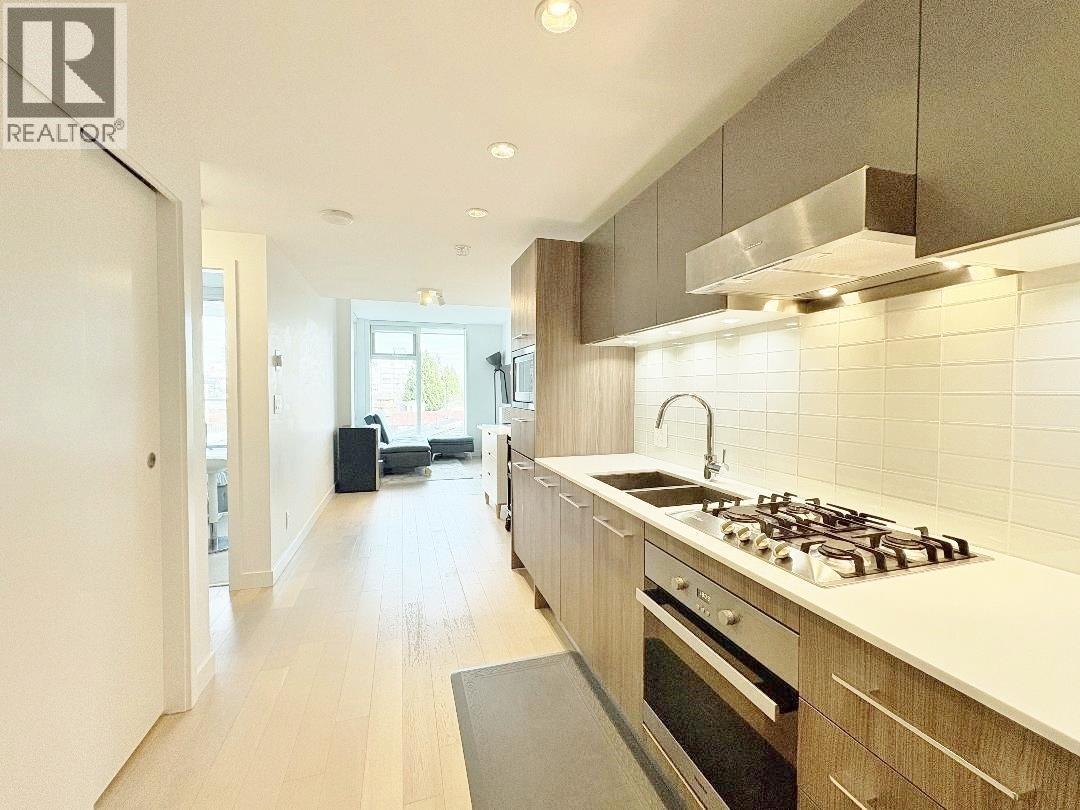522 2220 KINGSWAY