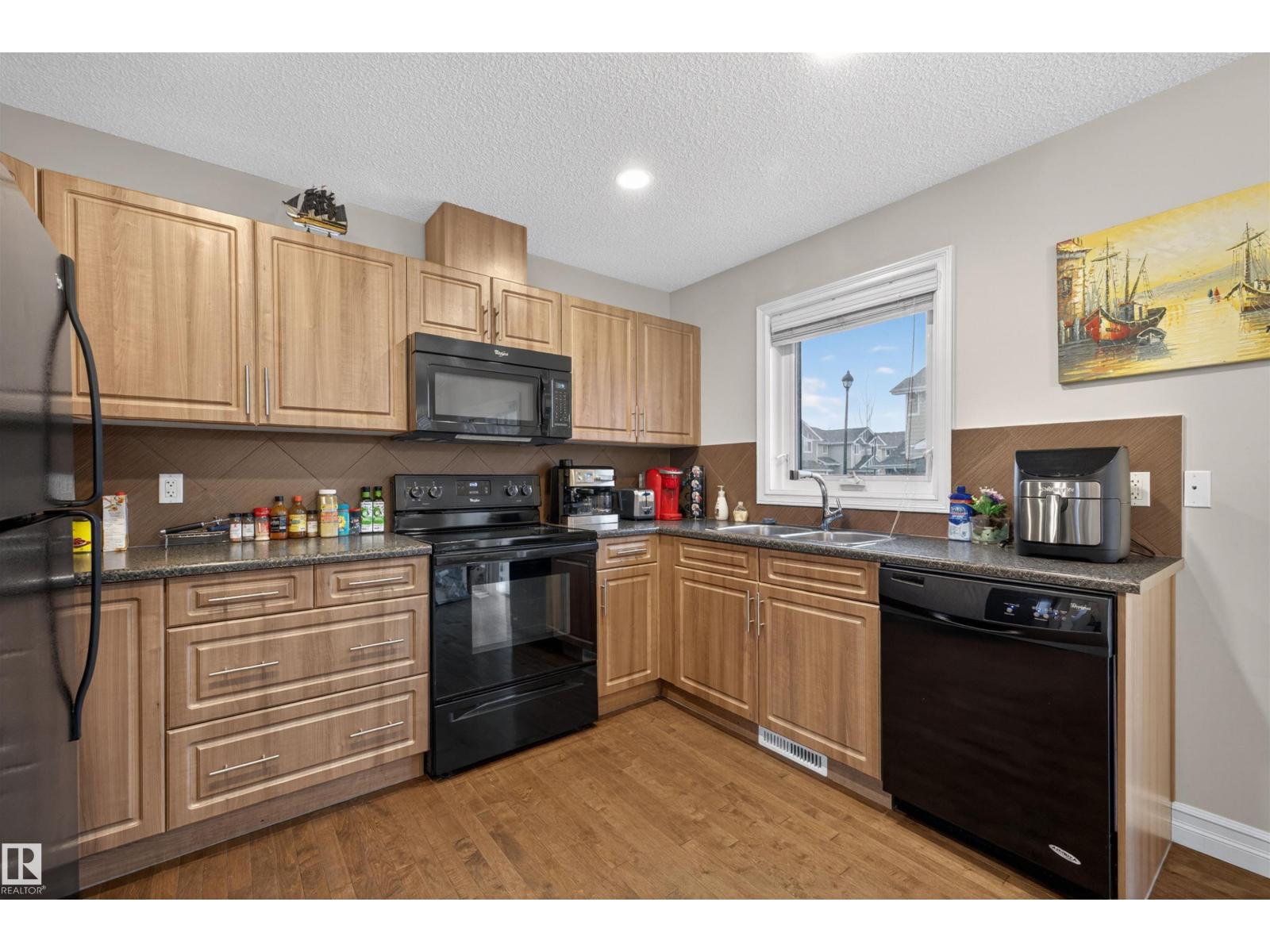 #105 219 Charlotte Wy, Sherwood Park, Alberta  T8H 0T3 - Photo 2 - E4484495
