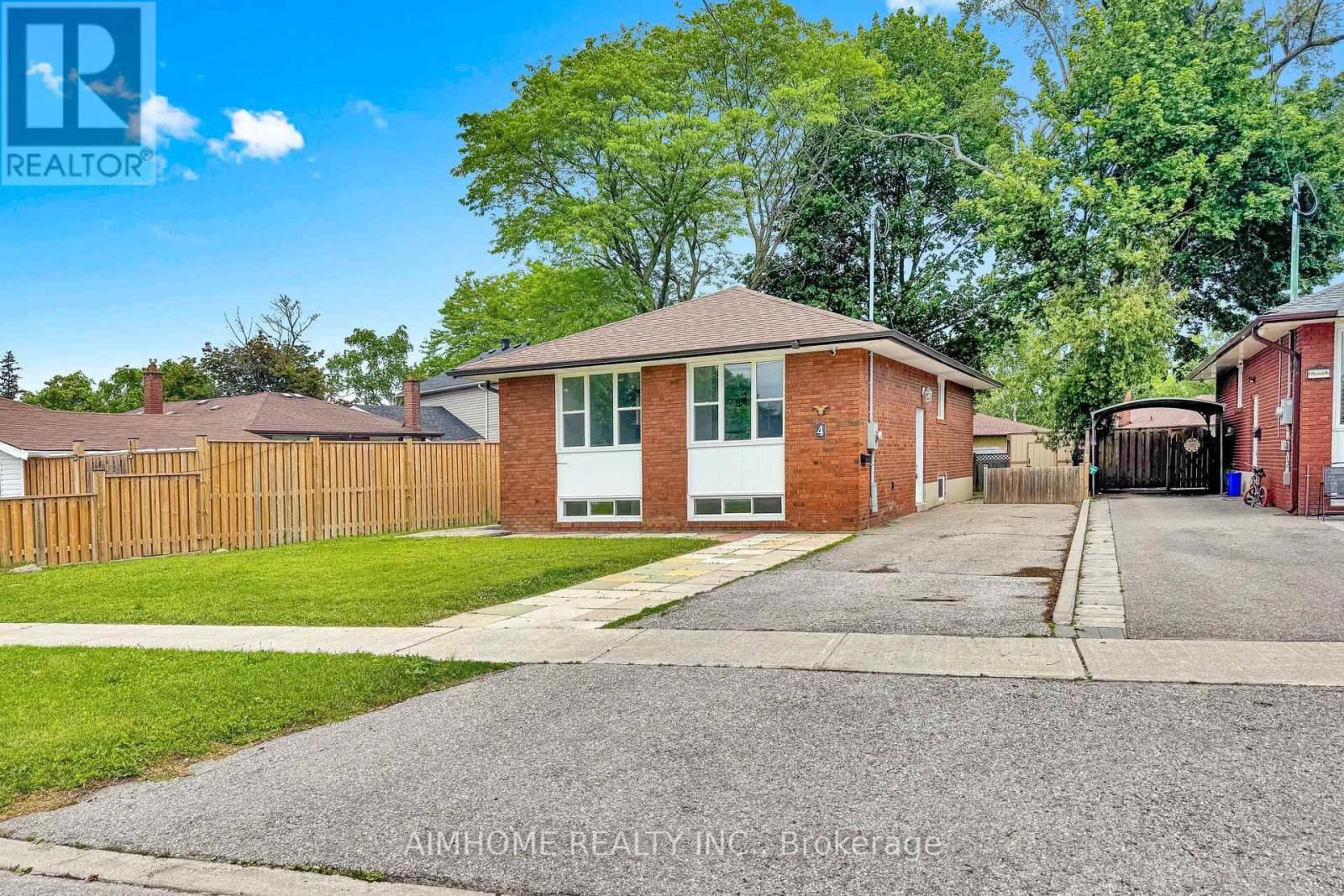 4 Pelmar Place, Toronto, Ontario  M1G 1G5 - Photo 3 - E13429628