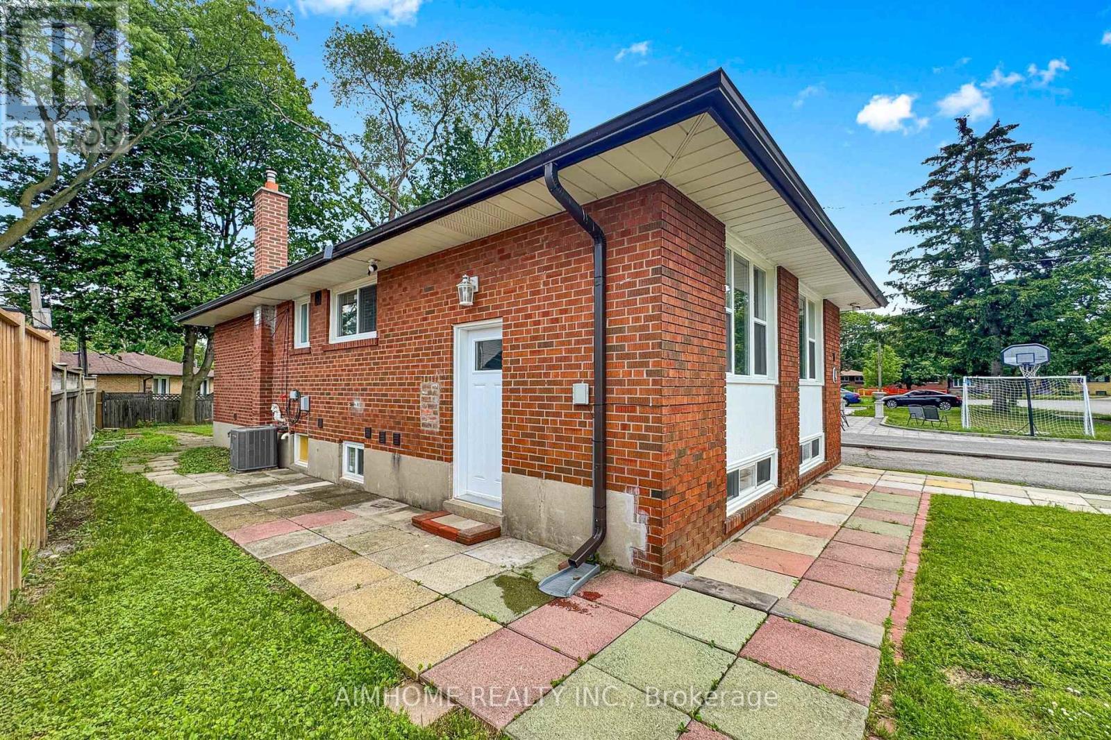4 Pelmar Place, Toronto, Ontario  M1G 1G5 - Photo 46 - E13429628