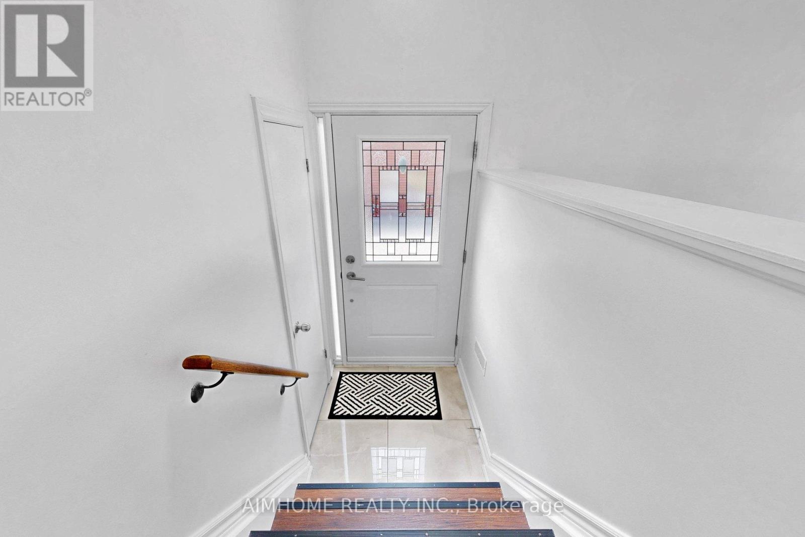 4 Pelmar Place, Toronto, Ontario  M1G 1G5 - Photo 7 - E13429628