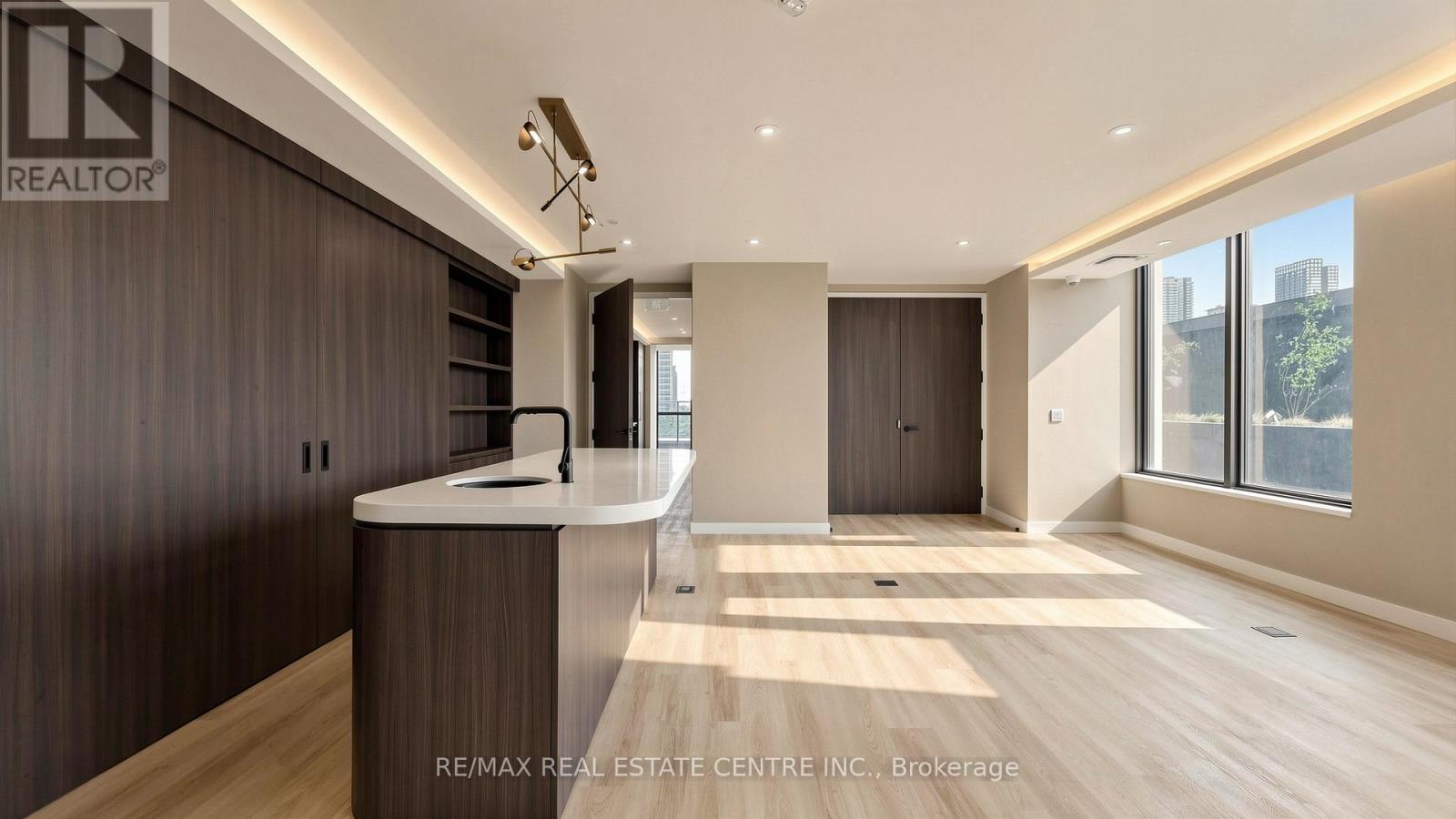 5903 - 4015 The Exchange, Mississauga, Ontario  L5B 0N9 - Photo 31 - W13423446