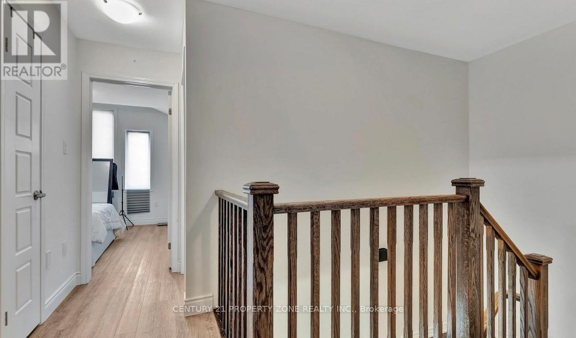 254 Waterbrook Lane, Kitchener, Ontario  N2P 0H7 - Photo 11 - X13440972