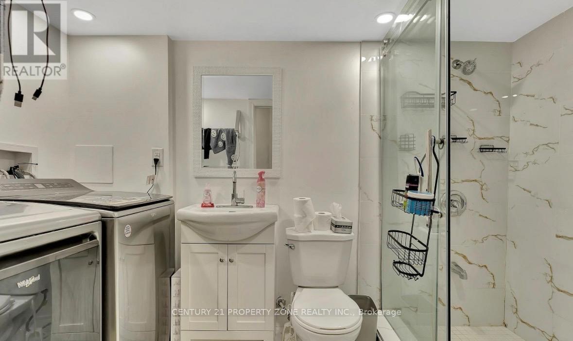 254 Waterbrook Lane, Kitchener, Ontario  N2P 0H7 - Photo 15 - X13440972