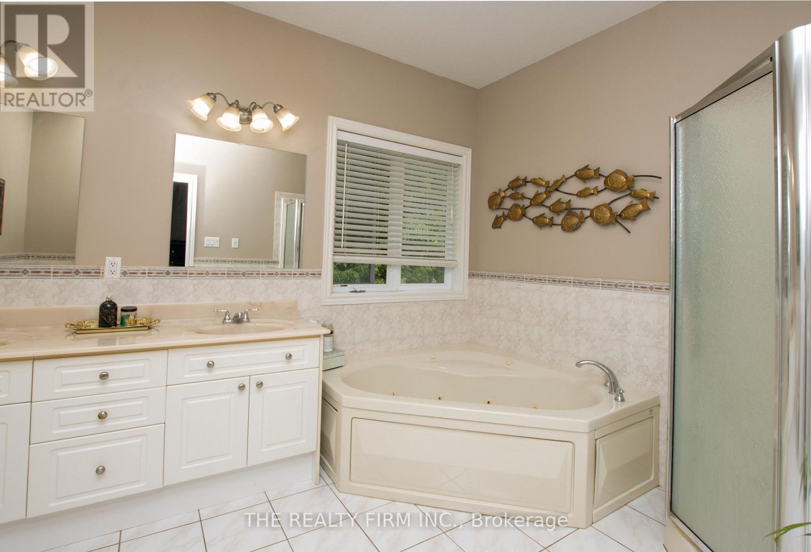 24677 Pioneer Line, West Elgin, Ontario  N0L 2P0 - Photo 20 - X13441050