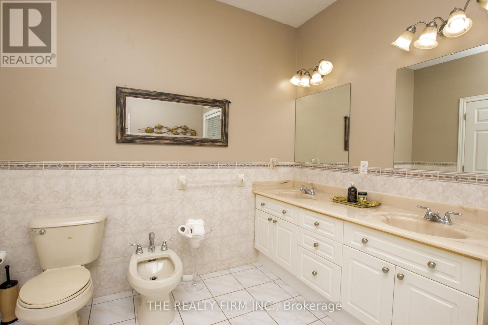 24677 Pioneer Line, West Elgin, Ontario  N0L 2P0 - Photo 21 - X13441050