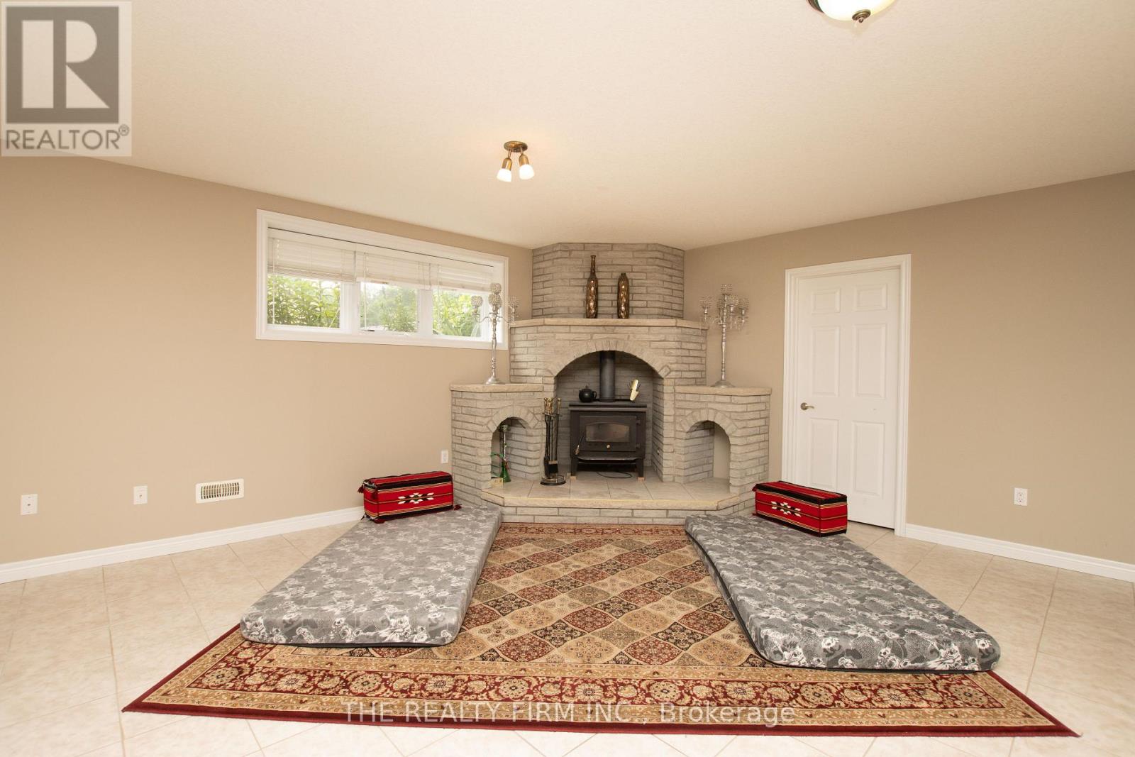 24677 Pioneer Line, West Elgin, Ontario  N0L 2P0 - Photo 31 - X13441050