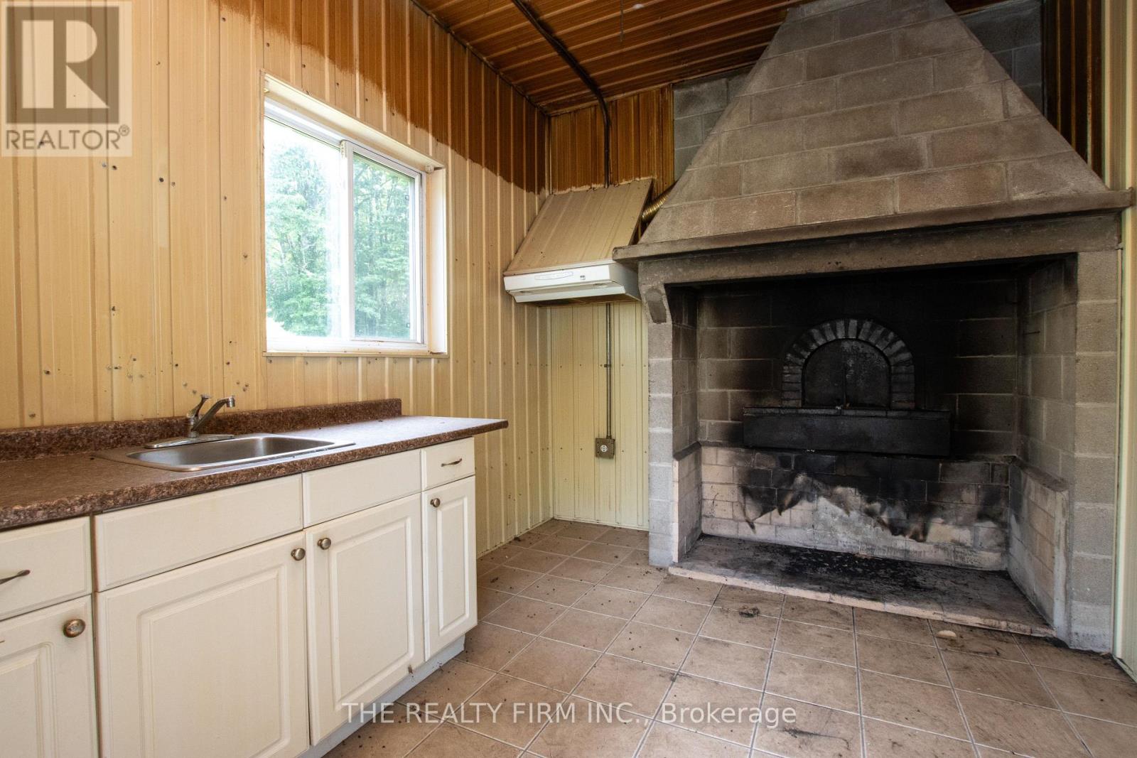 24677 Pioneer Line, West Elgin, Ontario  N0L 2P0 - Photo 41 - X13441050