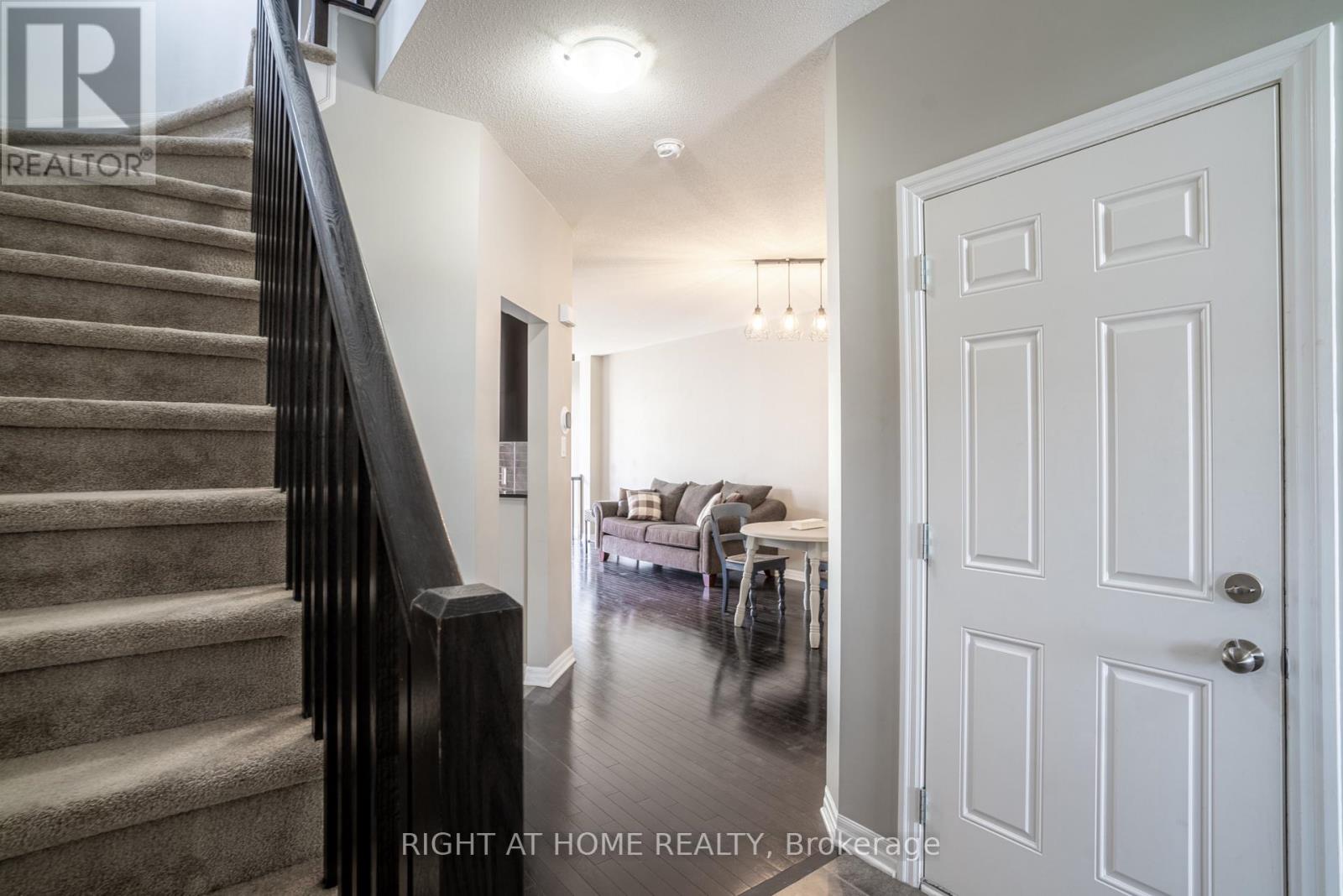 712 Brian Good Avenue, Ottawa, Ontario K4M 0C1 - Photo 3 - X13441042