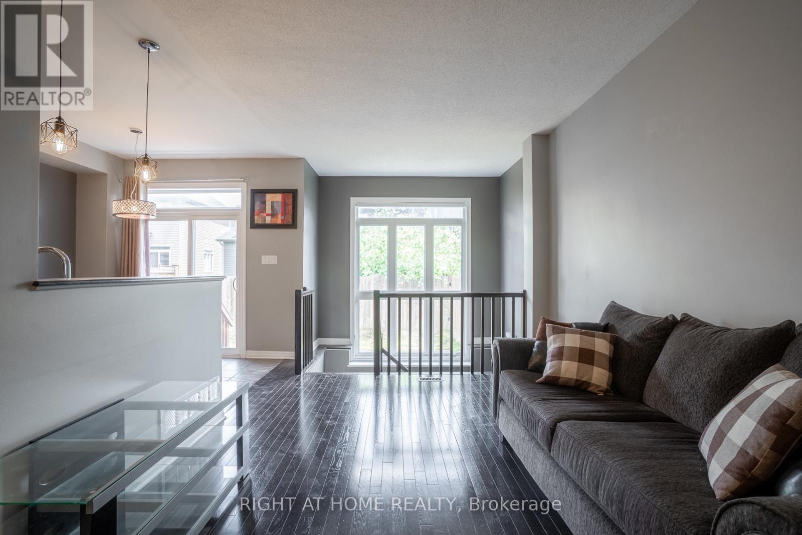 712 Brian Good Avenue, Ottawa, Ontario K4M 0C1 - Photo 4 - X13441042