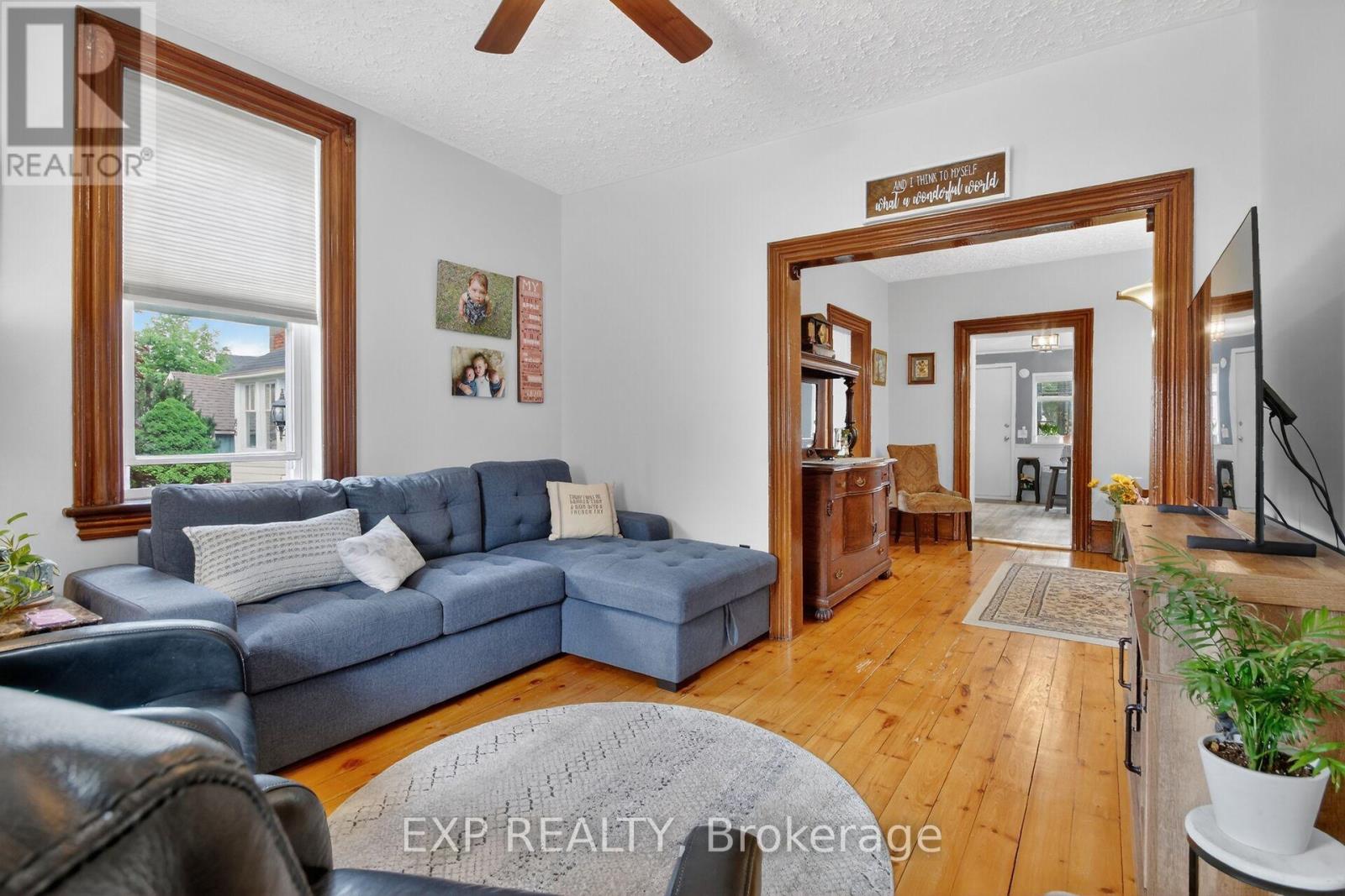 82 Munro Street, Carleton Place, Ontario  K7C 1H7 - Photo 11 - X13441054