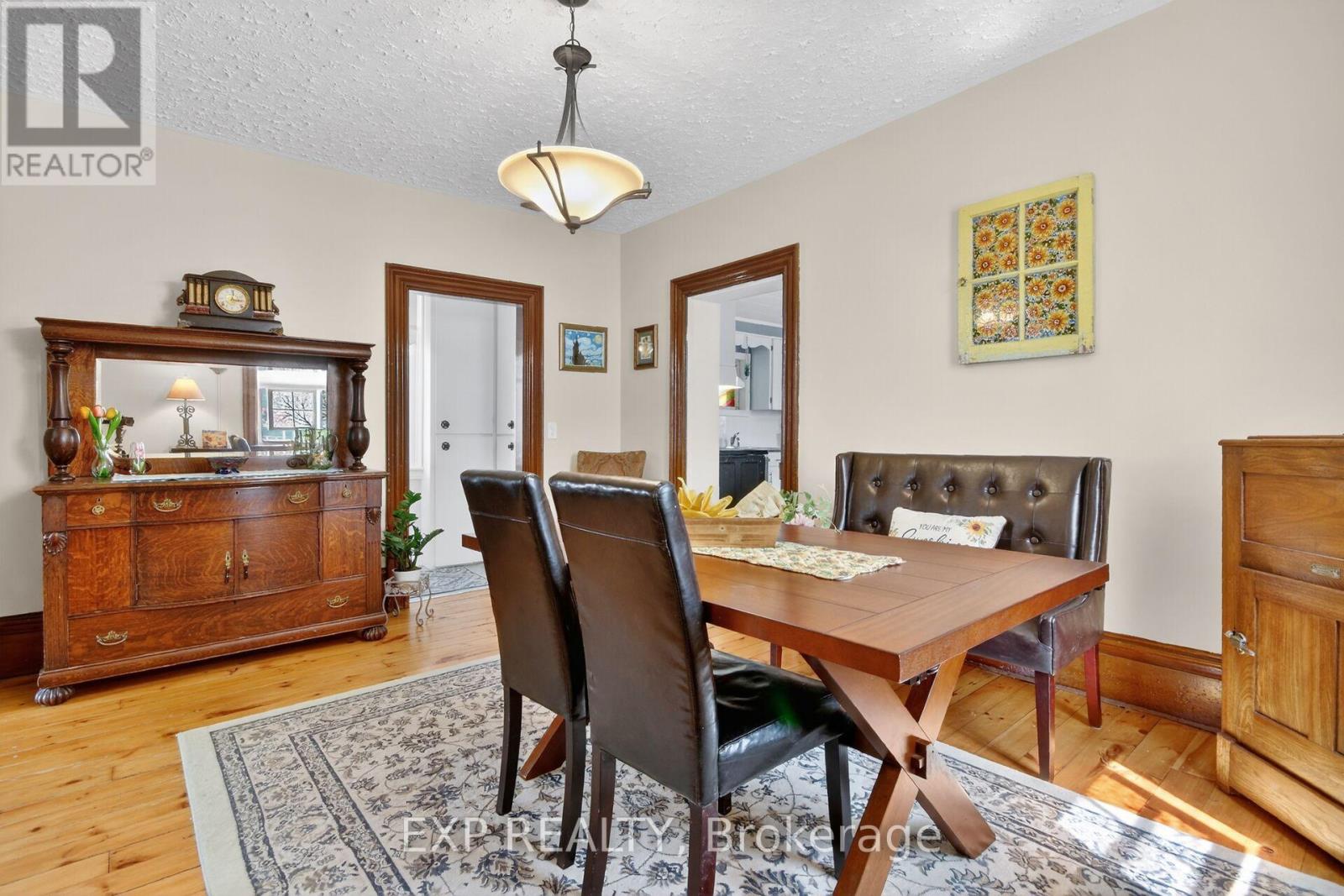 82 Munro Street, Carleton Place, Ontario  K7C 1H7 - Photo 7 - X13441054