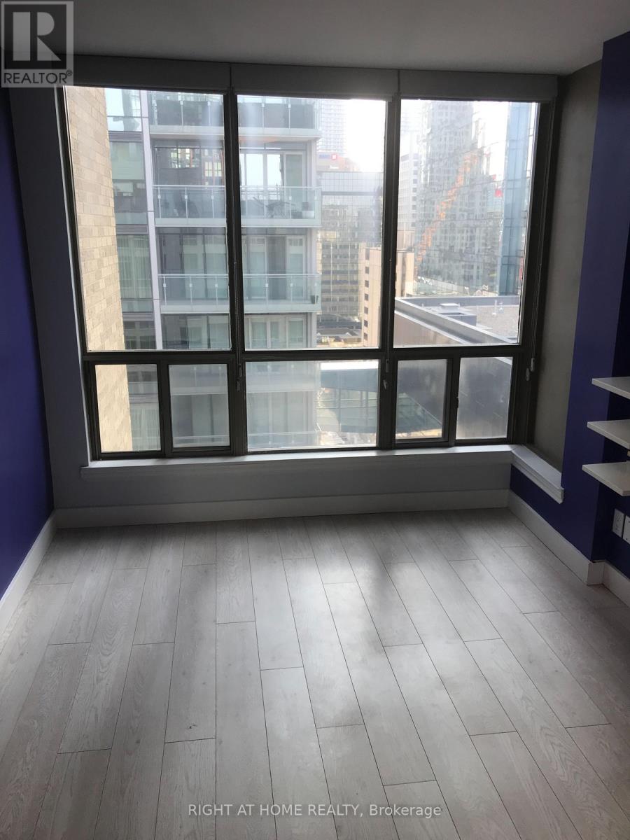 1601 - 40 Scollard Street, Toronto, Ontario  M5R 3S1 - Photo 23 - C13441068