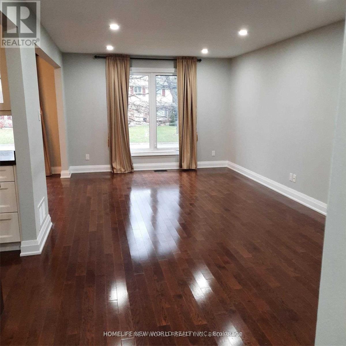 Main - 7 Southdale Drive, Markham, Ontario  L3P 1J6 - Photo 4 - N13441022