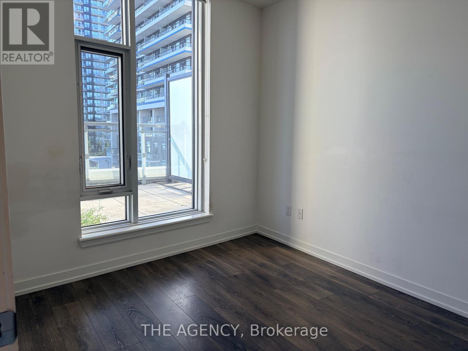 301 - 2520 Eglinton Avenue W, Mississauga, Ontario  L5M 0Y4 - Photo 22 - W13441038