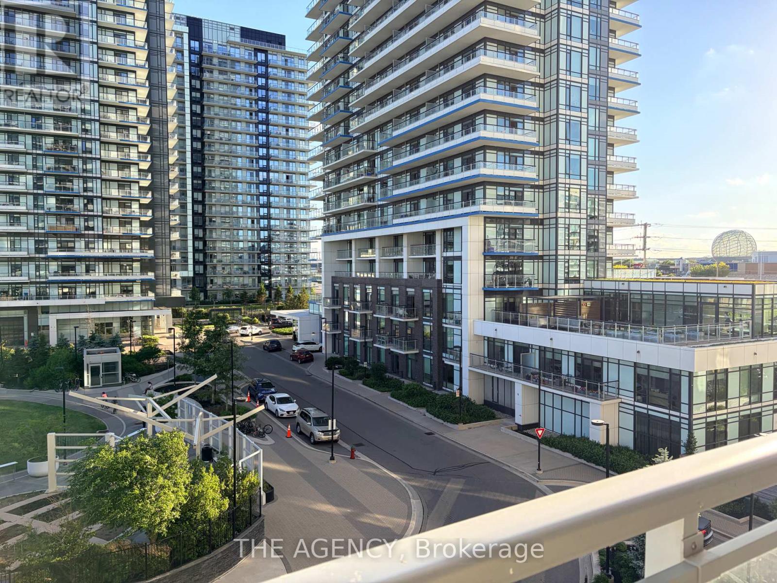 301 - 2520 Eglinton Avenue W, Mississauga, Ontario  L5M 0Y4 - Photo 27 - W13441038