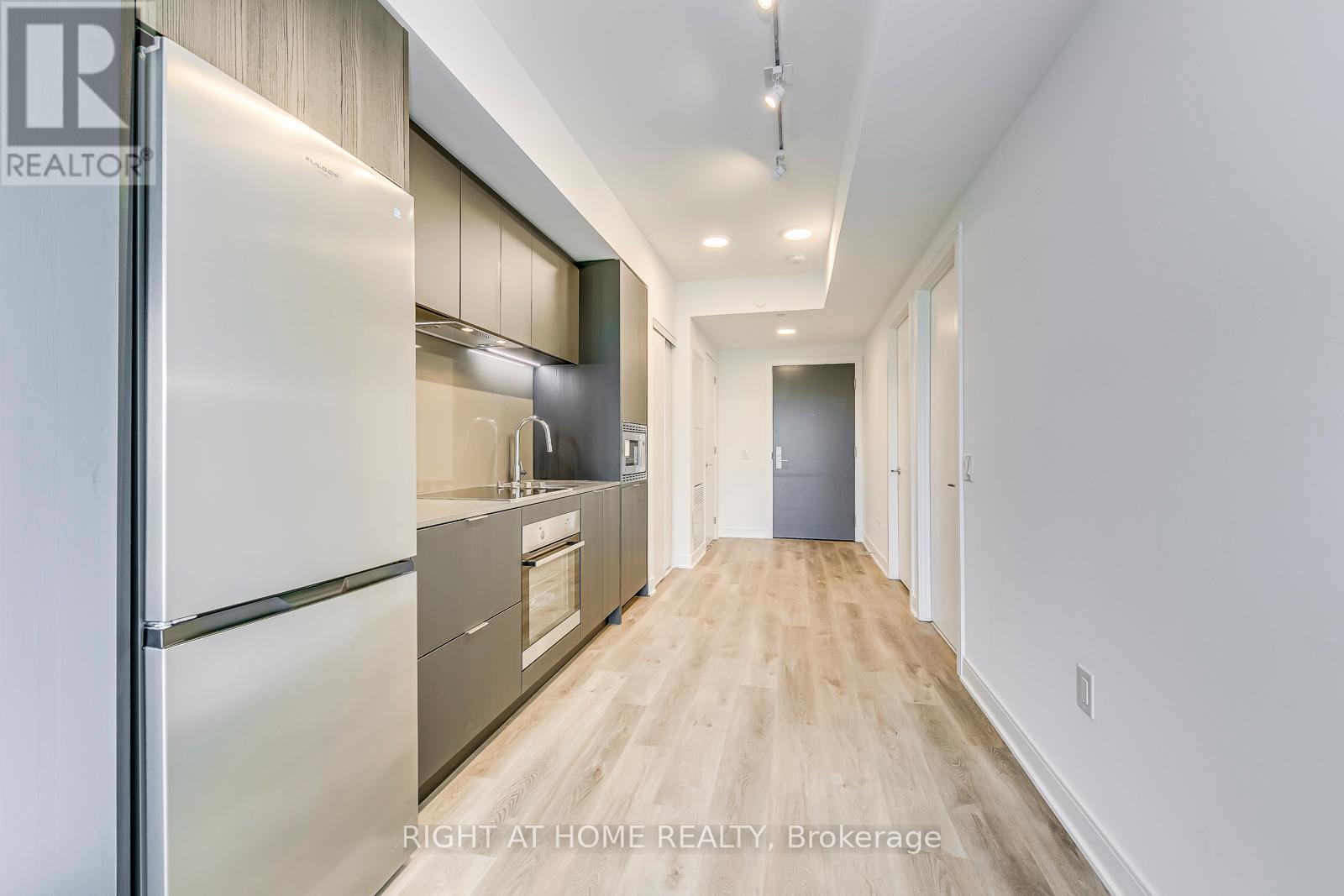606 - 86 Dundas Street E, Mississauga, Ontario  L5A 1W4 - Photo 10 - W13441064