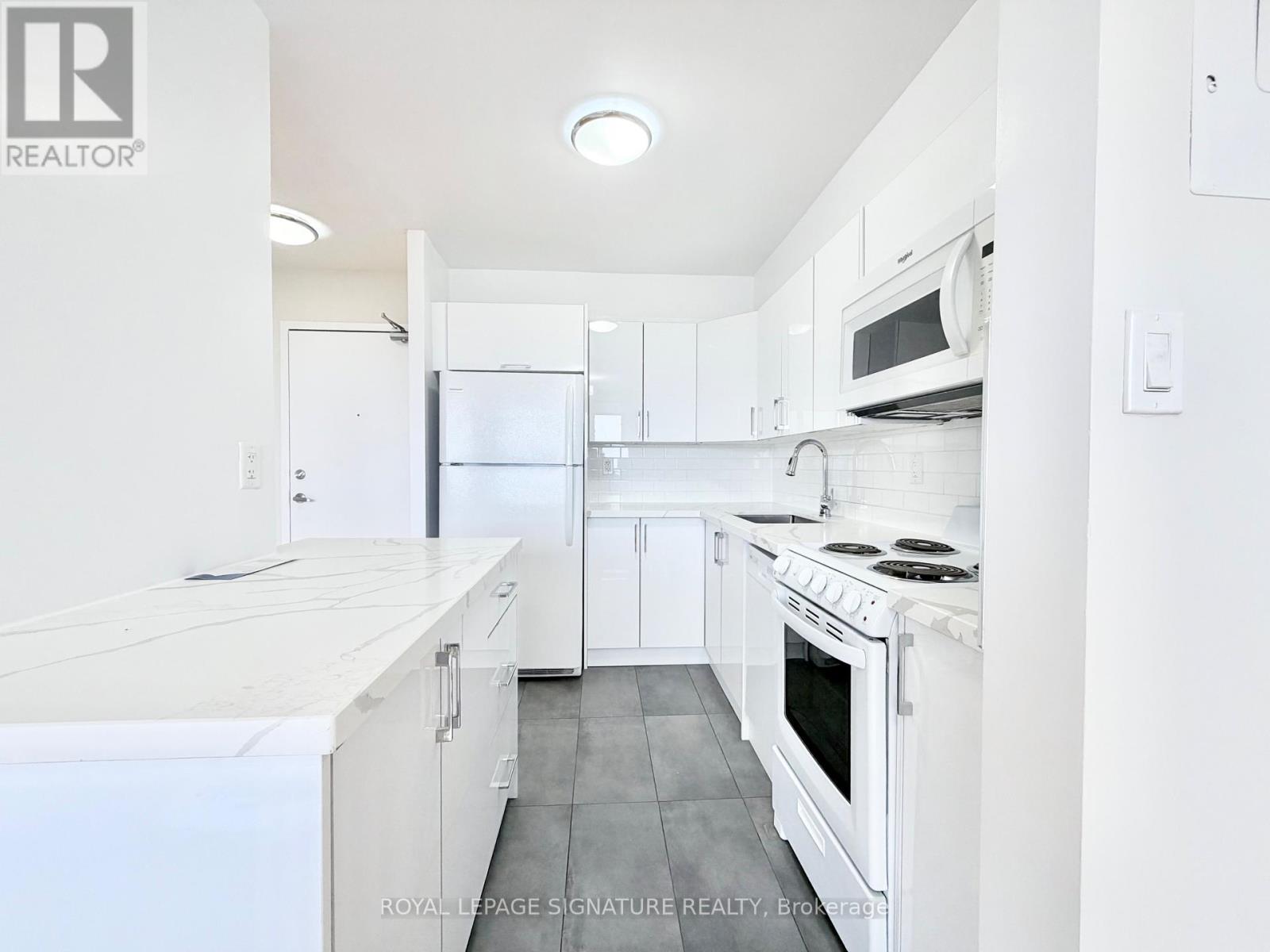 2311 - 666 Spadina Avenue, Toronto, Ontario  M5S 2H8 - Photo 4 - C13439178
