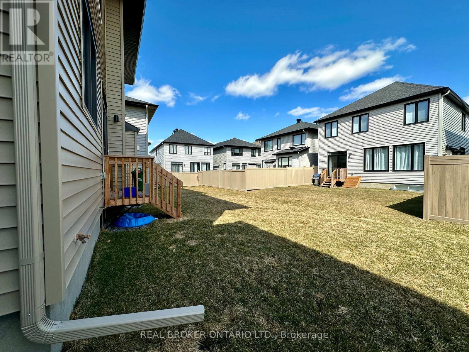 646 Gendarme Circle, Ottawa, Ontario K1W 0R5 - Photo 32 - X13441086