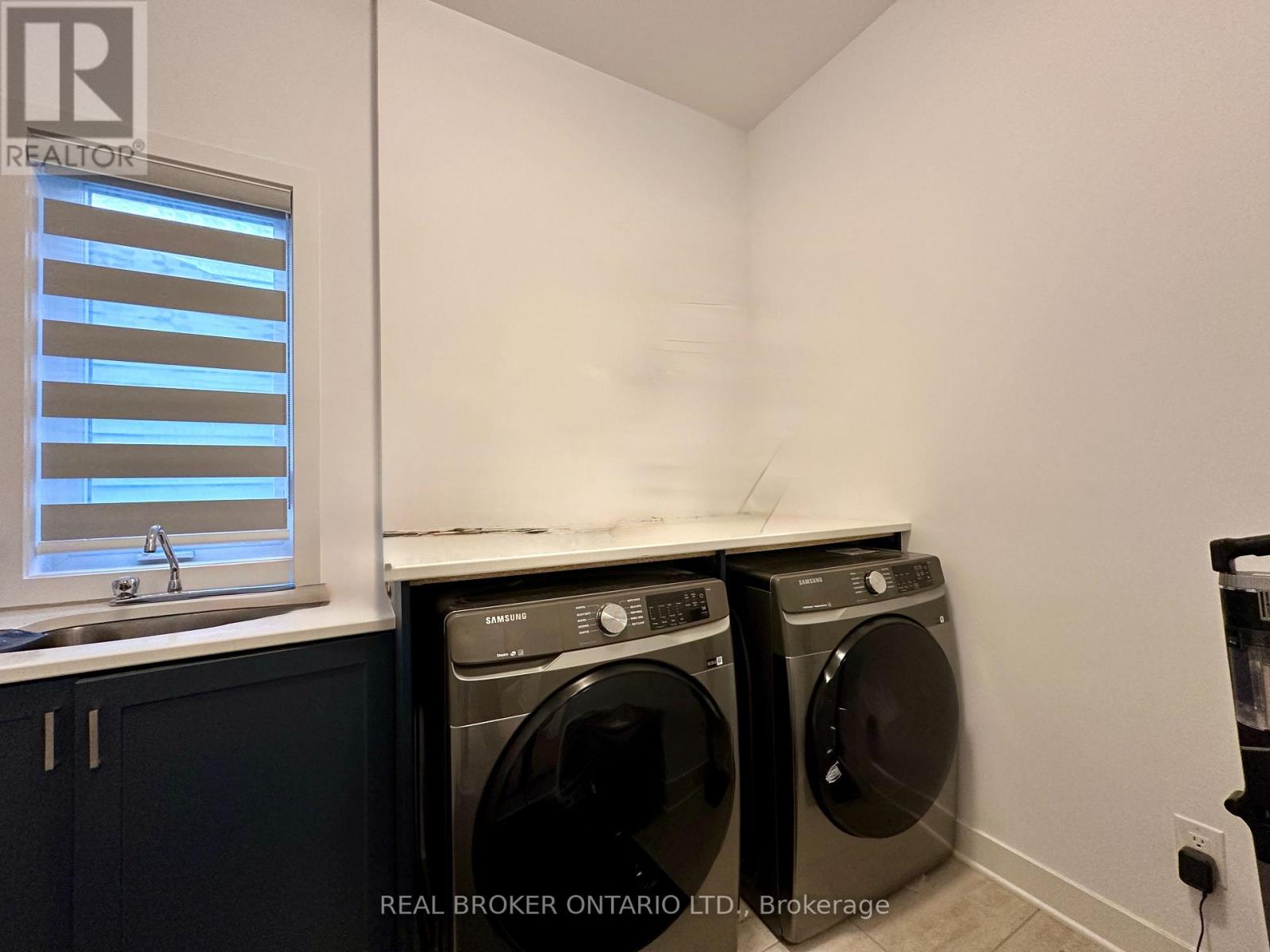 646 Gendarme Circle, Ottawa, Ontario K1W 0R5 - Photo 6 - X13441086