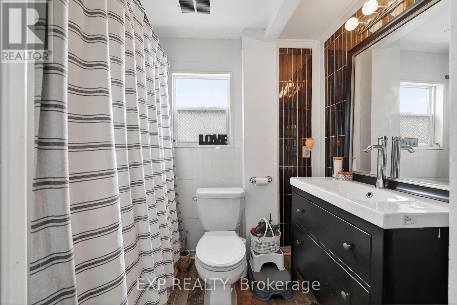227 St Felix Street, Cornwall, Ontario  K6H 5A4 - Photo 11 - X13441092