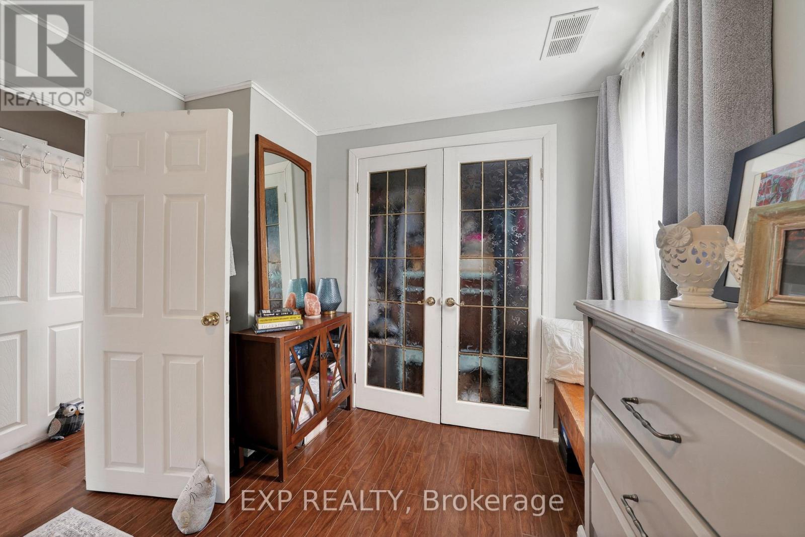 227 St Felix Street, Cornwall, Ontario  K6H 5A4 - Photo 7 - X13441092