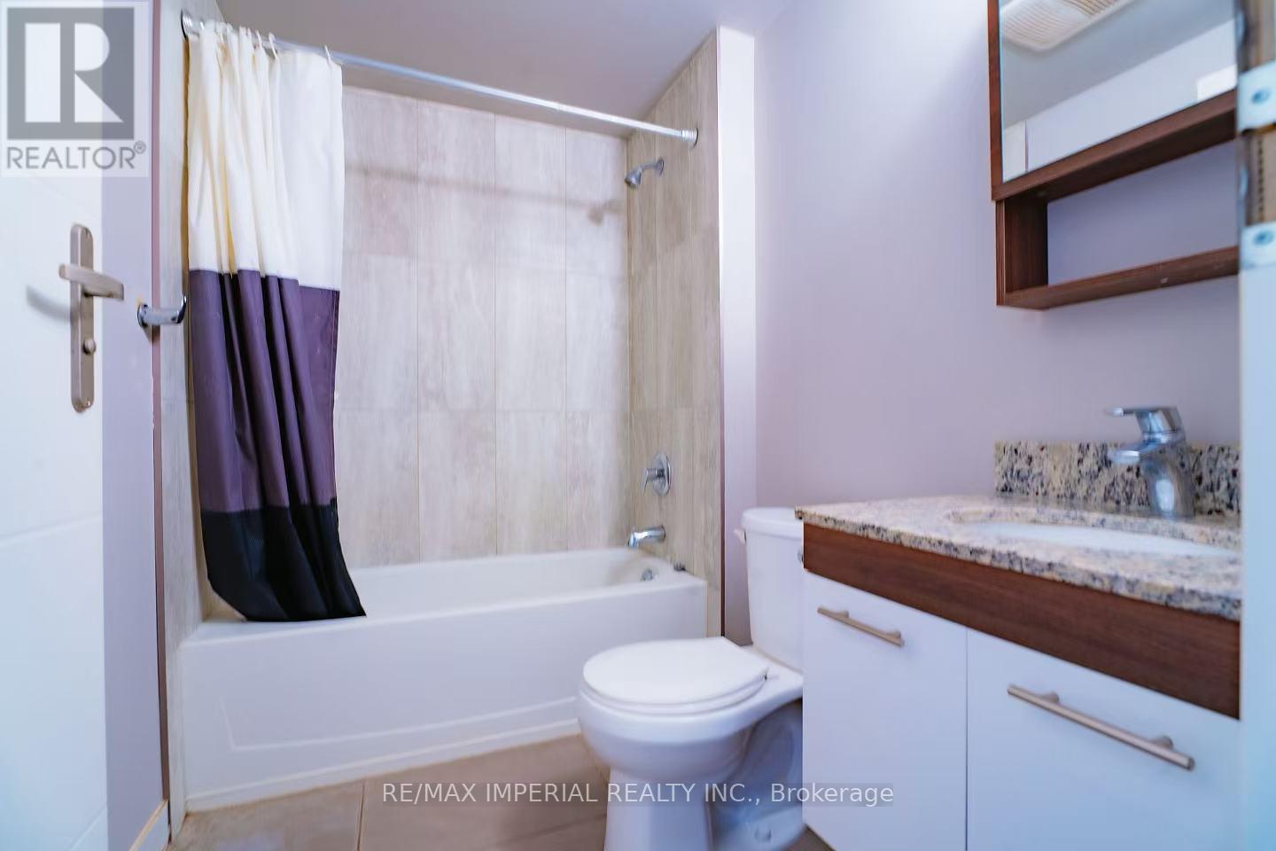 210 - 308 Lester Street, Waterloo, Ontario  N2L 0H9 - Photo 13 - X13441082