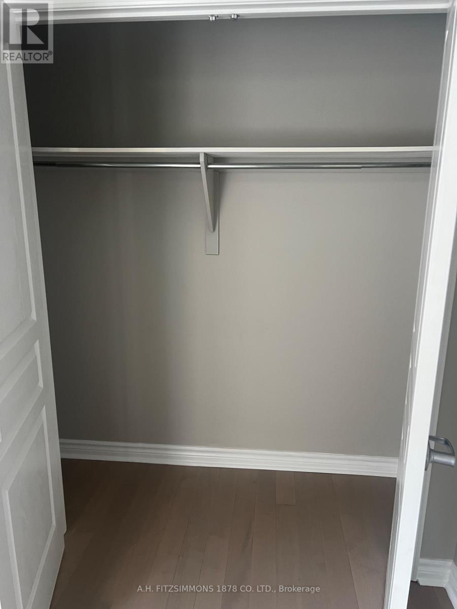 302 - 805 Beauparc Pvt Private, Ottawa, Ontario  K1J 0A2 - Photo 13 - X13441118