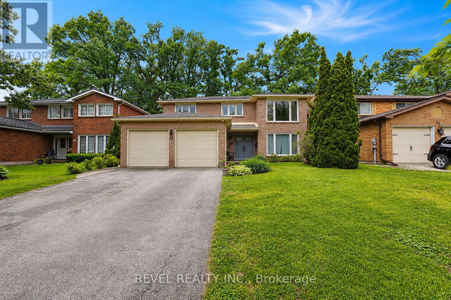 53 OAKRIDGE DRIVE, Barrie, Ontario
