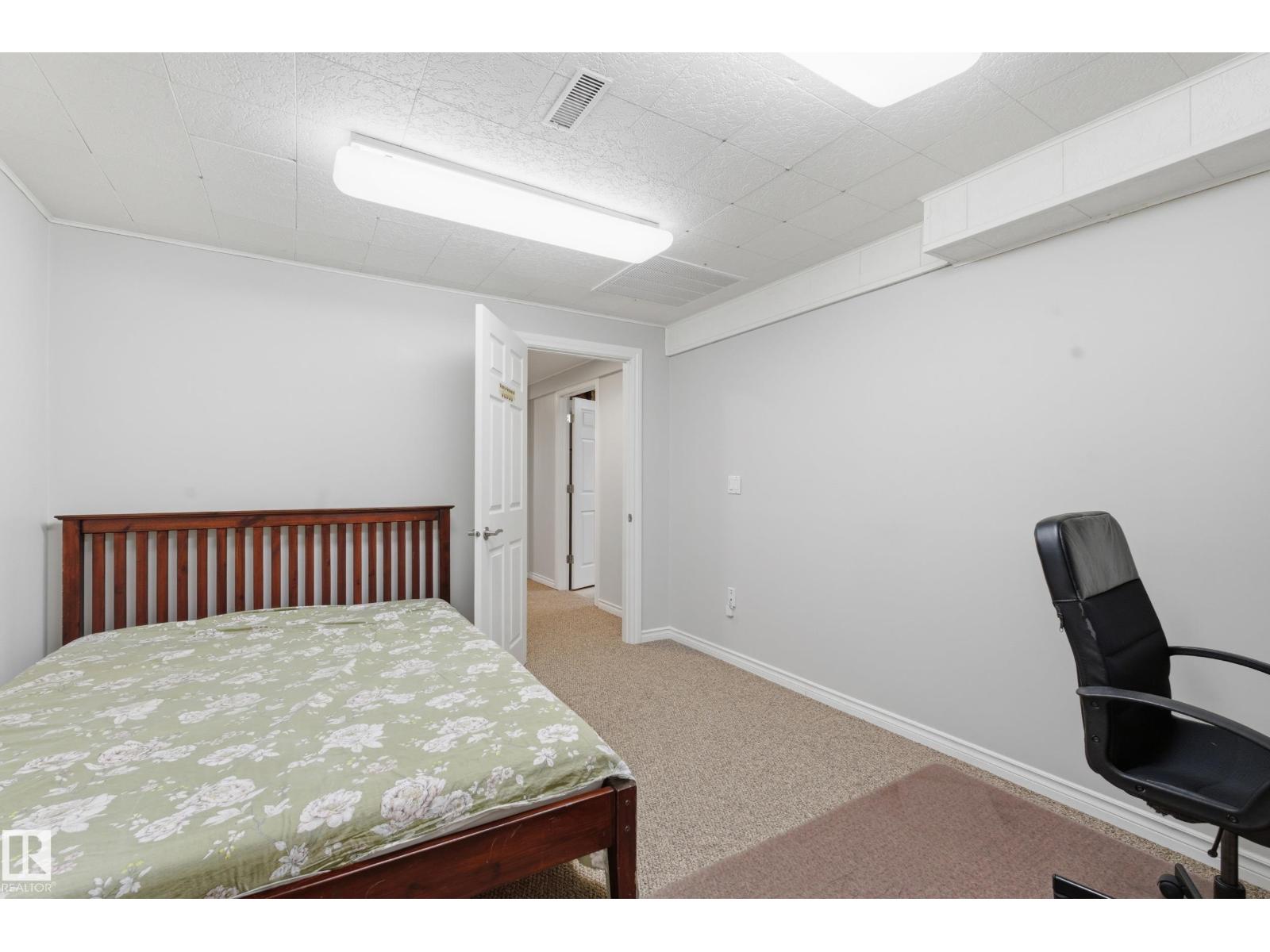 2103 53 St Nw, Edmonton, Alberta  T6L 4T8 - Photo 33 - E4492833