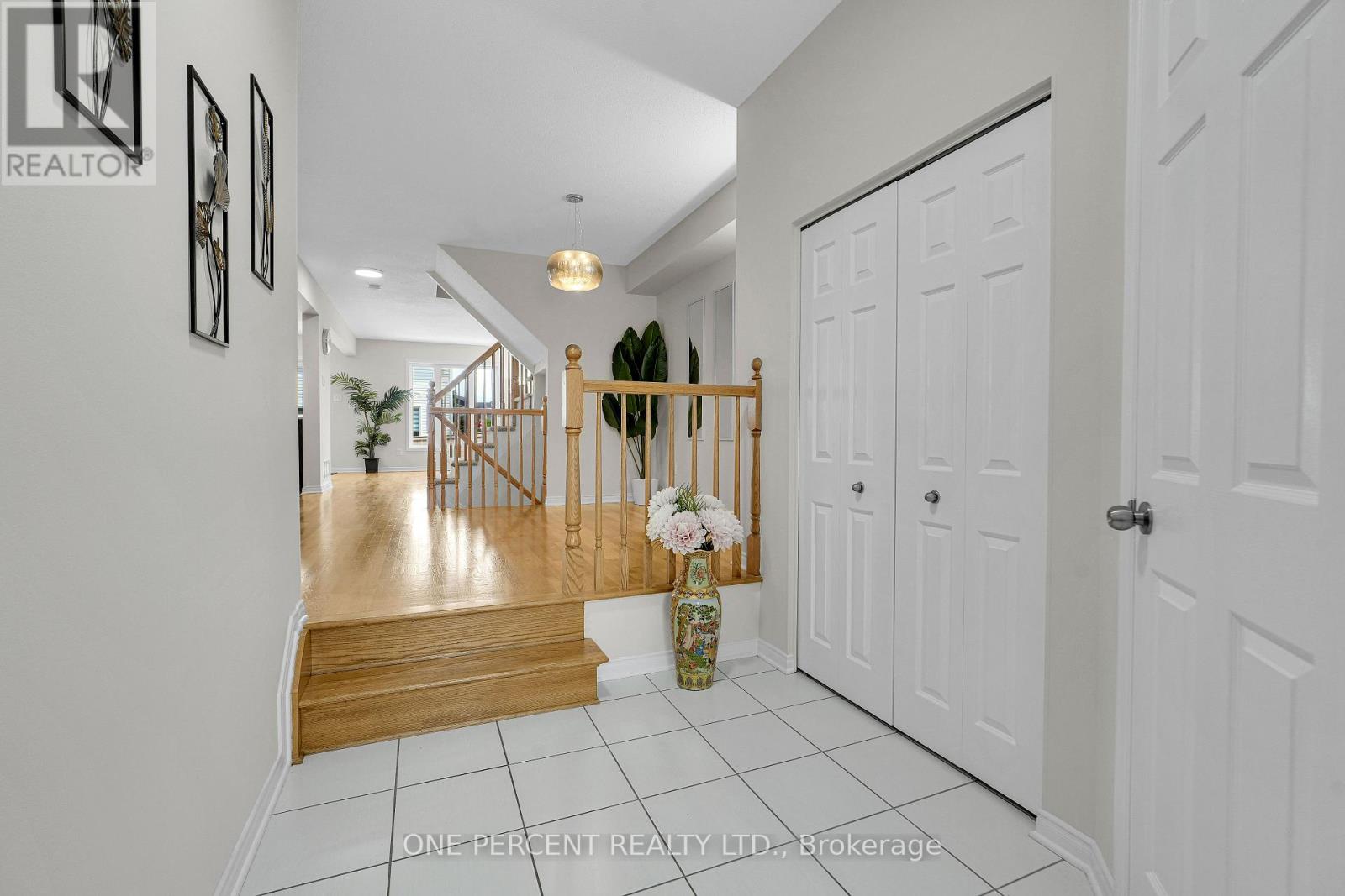 236 Arrita Street, Ottawa, Ontario  K2S 0J7 - Photo 4 - X13441154
