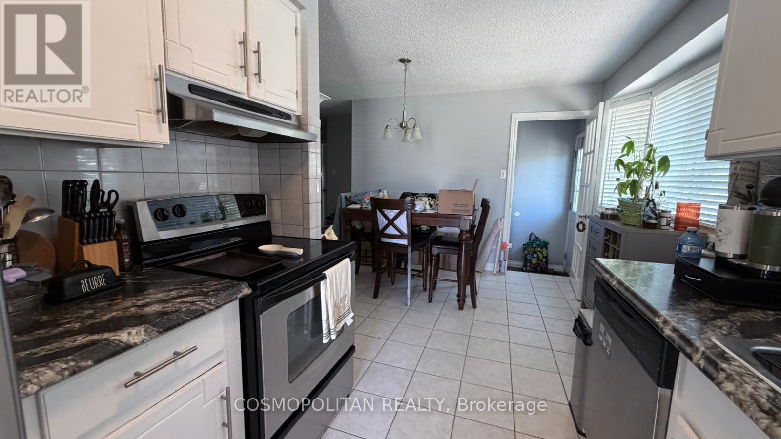 7421 Jubilee Drive, Niagara Falls, Ontario  L2G 7J2 - Photo 4 - X13441142