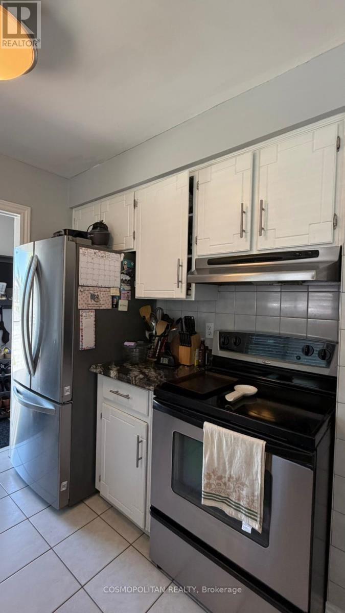 7421 Jubilee Drive, Niagara Falls, Ontario  L2G 7J2 - Photo 5 - X13441142