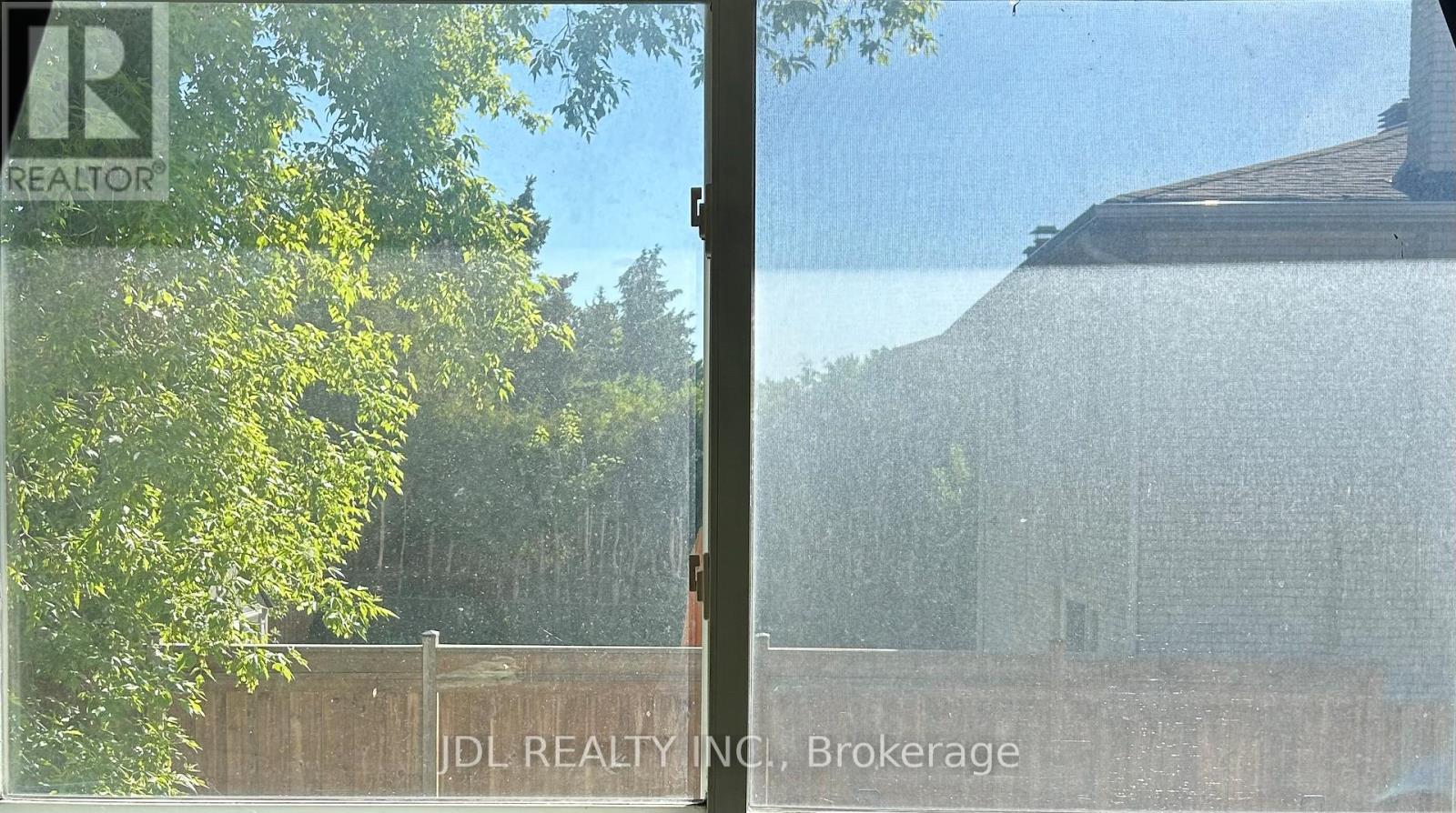 Main Floor - 23 Pineway Blvd Boulevard W, Toronto, Ontario  M2H 1A3 - Photo 16 - C13441146