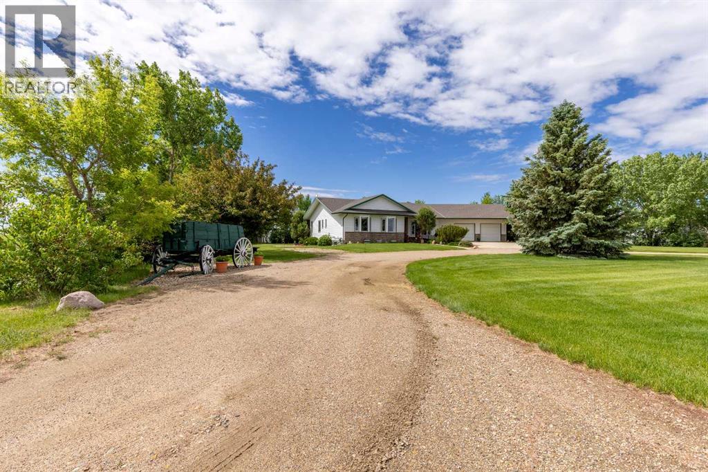 194043 Twp 120, Rural Lethbridge County, Alberta  T0K 2H0 - Photo 2 - A2313106