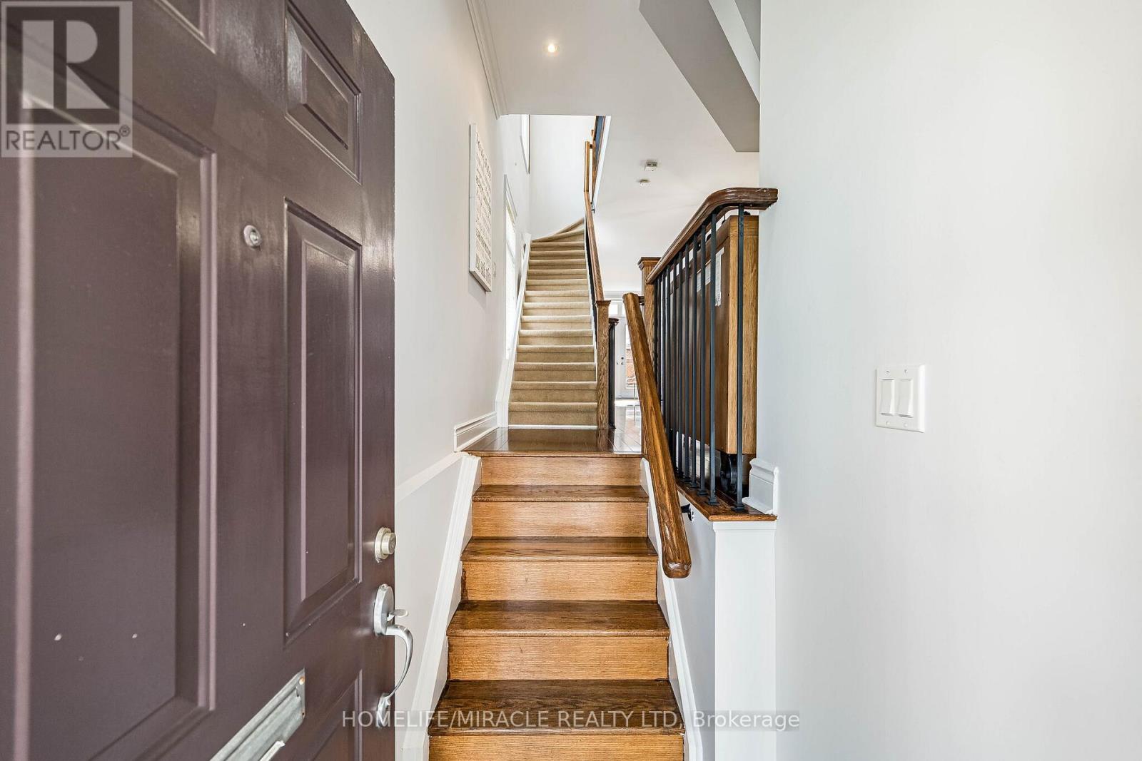 1 - 265 Van Dusen Boulevard, Toronto, Ontario  M8Z 3J2 - Photo 5 - W13438646