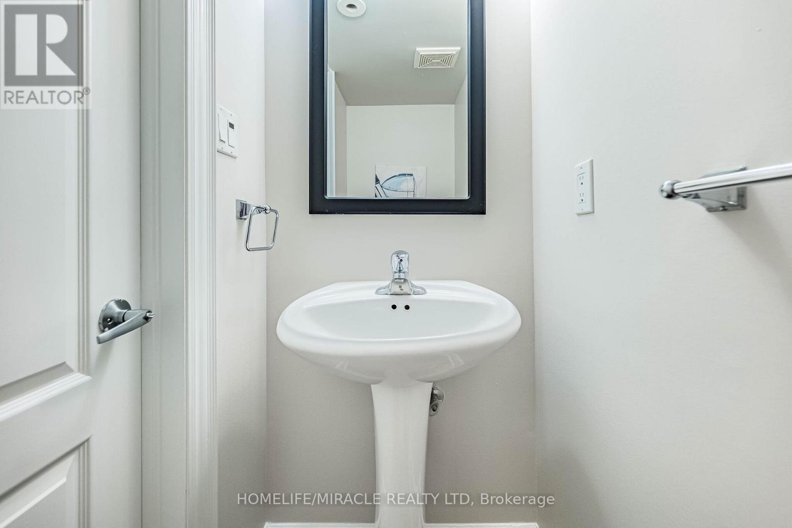 1 - 265 Van Dusen Boulevard, Toronto, Ontario  M8Z 3J2 - Photo 47 - W13438646