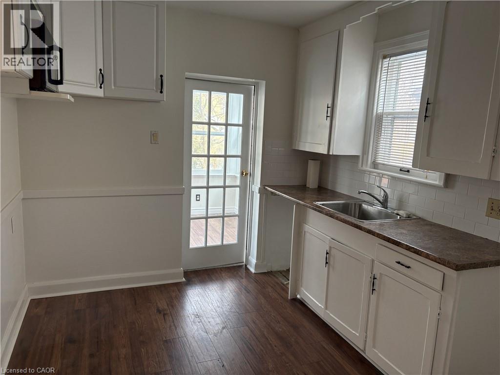 136 Glen Road, Hamilton, Ontario  L8S 3M9 - Photo 11 - 40830594