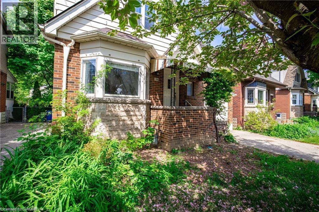 136 Glen Road, Hamilton, Ontario  L8S 3M9 - Photo 2 - 40830594