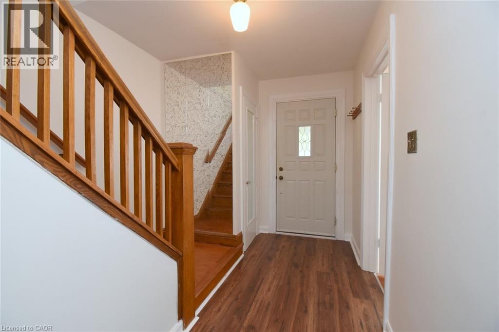 136 Glen Road, Hamilton, Ontario  L8S 3M9 - Photo 5 - 40830594